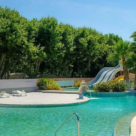 Super Camping Parc 7 Fonts Agde